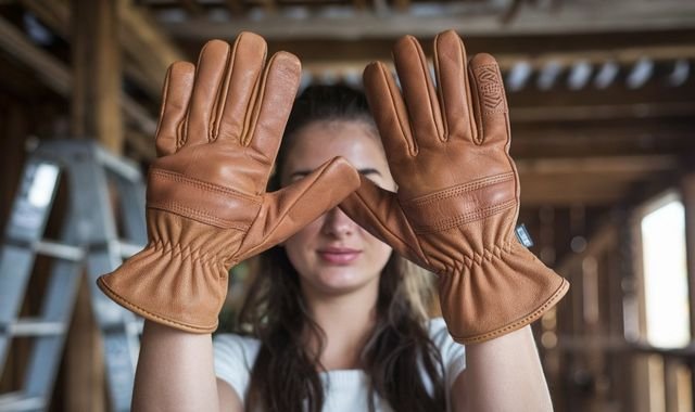 Leather Work Gloves: Timeless Quality for Hard Workers Leather Work Gloves: Timeless Quality for Hard Workers